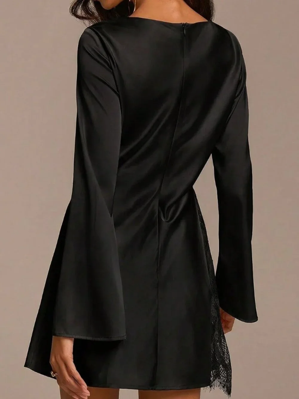 Black Elegant Women's Lace Patchwork Flare Sleeve Mini Dress - Picture 2 of 6